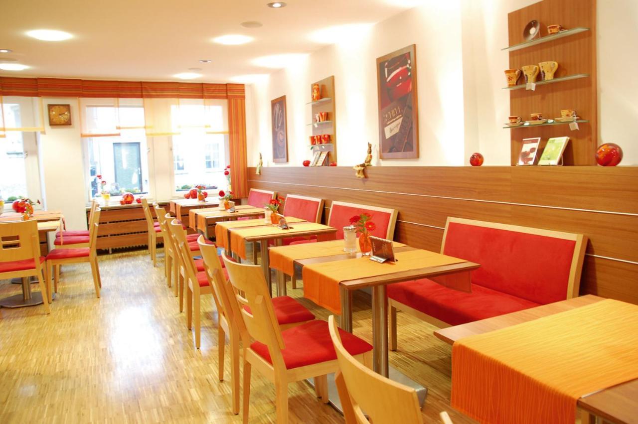 Schell Schokoladen Hotel Gundelsheim  Ngoại thất bức ảnh